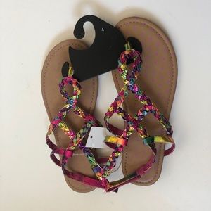 Piper girls sandals sz 4 brand new